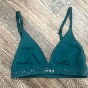 Lululemon Branded TEAL Sports Bra Size 4